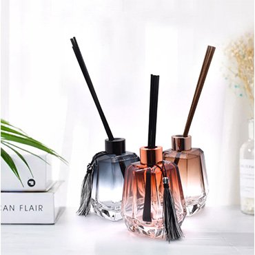 200ml diffuser glass bottle with tassels